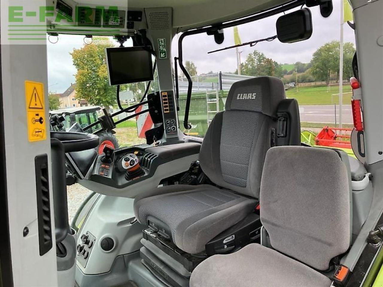 Tractor CLAAS axion 830 cmatic cebis CMATIC CEBIS: afbeelding 14 Tractor CLAAS axion 830 cmatic cebis CMATIC CEBIS: afbeelding 14
