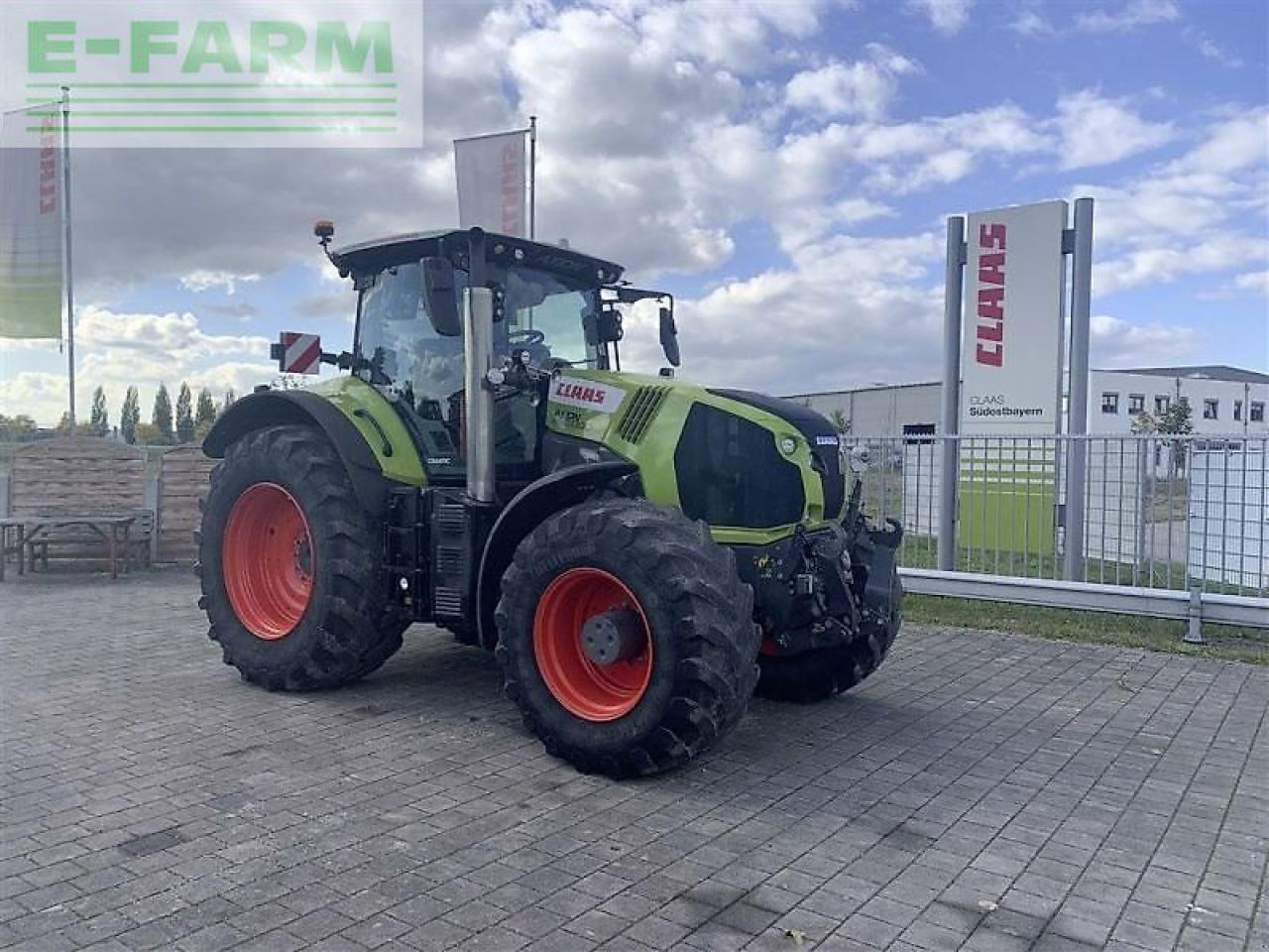 CLAAS axion 870 cmatic cebis CMATIC CEBIS - Tractor: afbeelding 1 CLAAS axion 870 cmatic cebis CMATIC CEBIS - Tractor: afbeelding 1