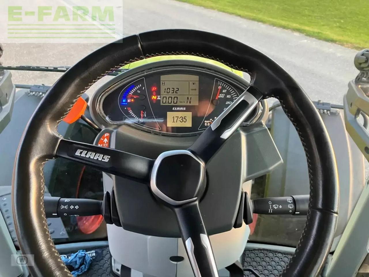 Tractor CLAAS axion 870 cmatic cebis CMATIC CEBIS: afbeelding 20 Tractor CLAAS axion 870 cmatic cebis CMATIC CEBIS: afbeelding 20