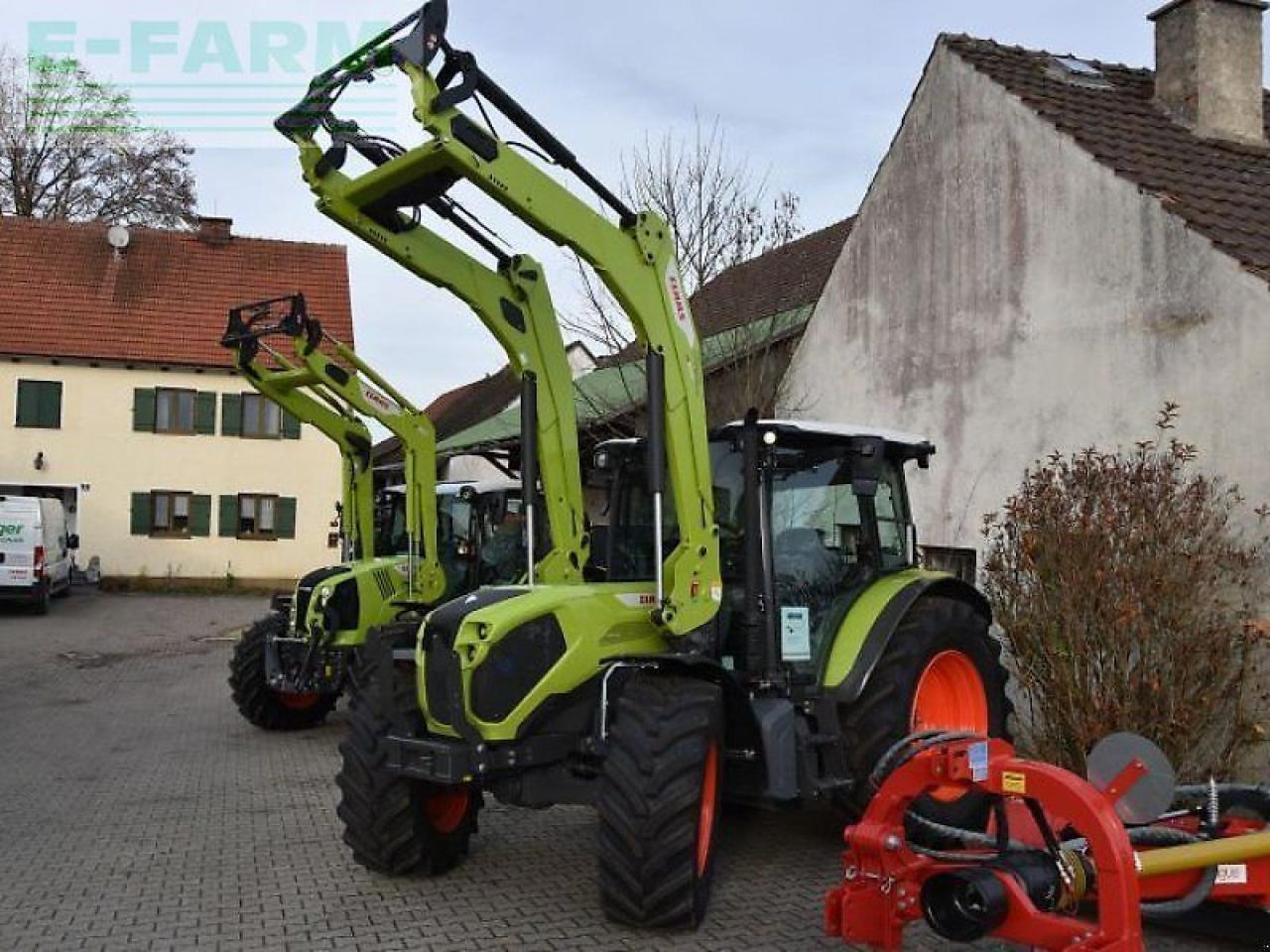 CLAAS axos 3.105 mit fl 100 c - Tractor: afbeelding 4 CLAAS axos 3.105 mit fl 100 c - Tractor: afbeelding 4