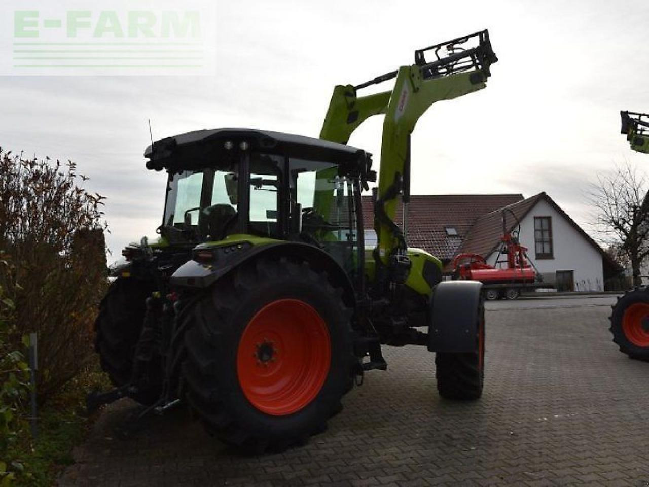 CLAAS axos 3.105 mit fl 100 c - Tractor: afbeelding 3 CLAAS axos 3.105 mit fl 100 c - Tractor: afbeelding 3
