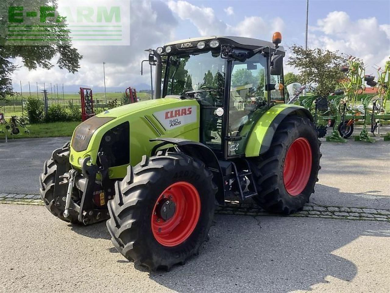 CLAAS axos 340 cx CX - Tractor: afbeelding 4 CLAAS axos 340 cx CX - Tractor: afbeelding 4