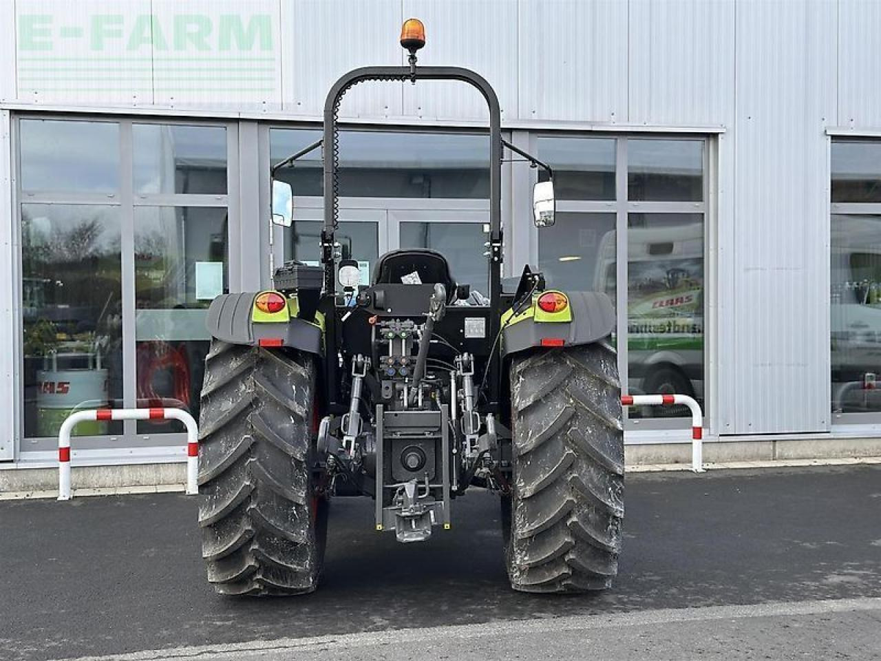 CLAAS elios 210 plattform - Tractor: afbeelding 3 CLAAS elios 210 plattform - Tractor: afbeelding 3