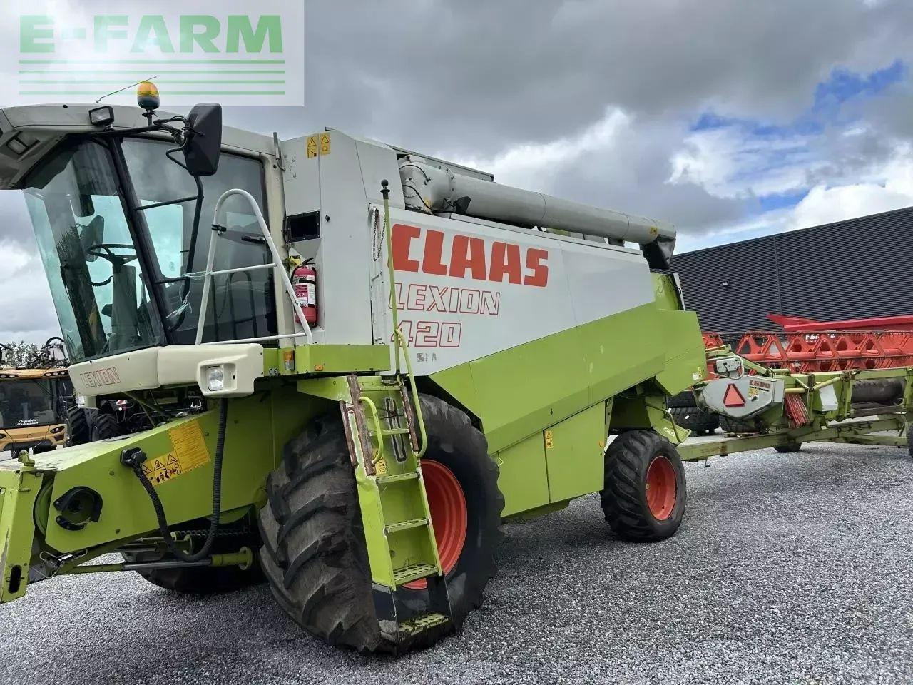 CLAAS lexion 420 - Maaidorser: afbeelding 1 CLAAS lexion 420 - Maaidorser: afbeelding 1