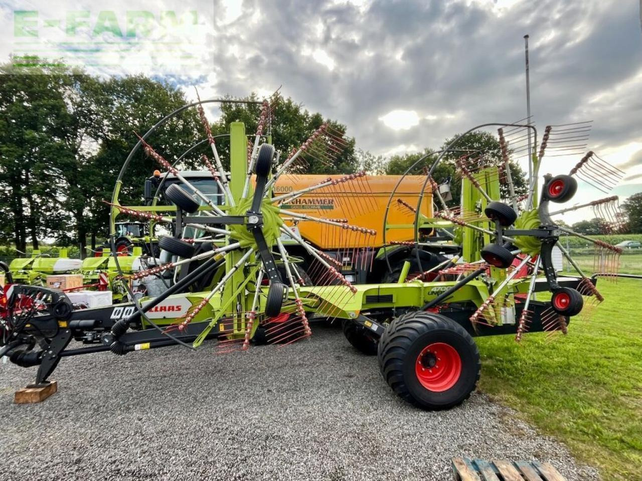 CLAAS liner 4700 business pro, nur 153 h ! - Hooischudder: afbeelding 2 CLAAS liner 4700 business pro, nur 153 h ! - Hooischudder: afbeelding 2