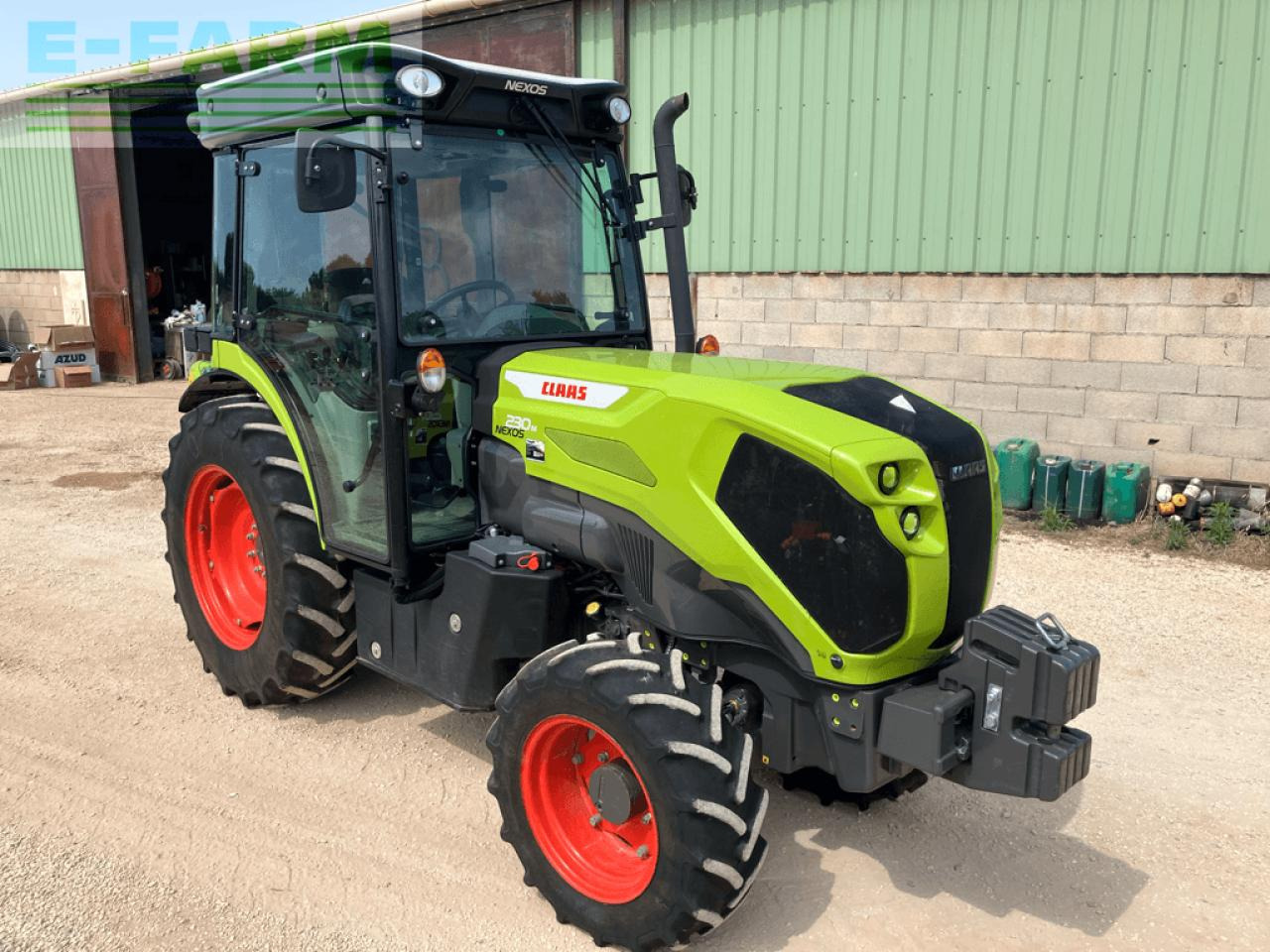 CLAAS nexos 230 m - Tractor: afbeelding 4 CLAAS nexos 230 m - Tractor: afbeelding 4