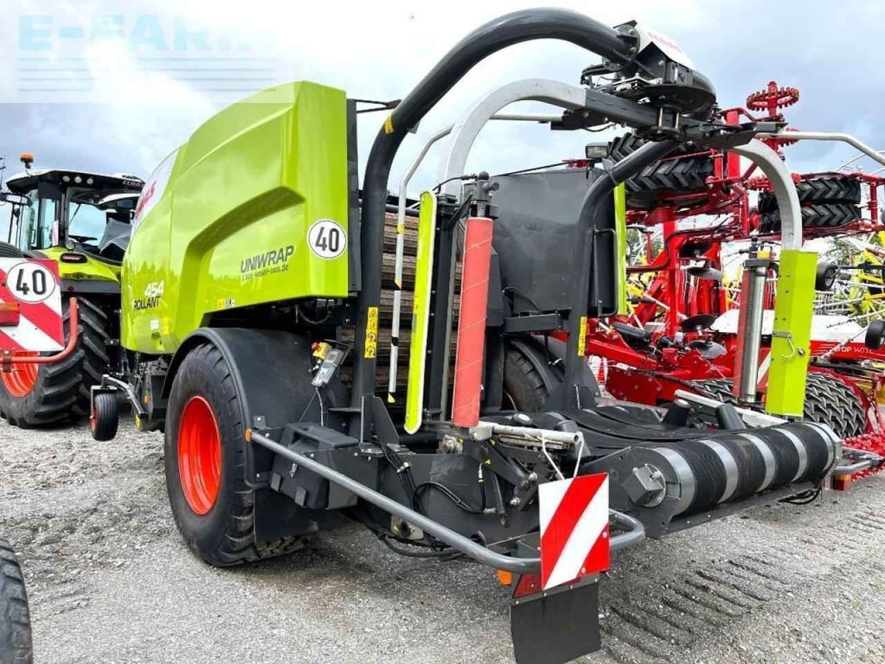 CLAAS rollant 454 rc pro uniwrap - Vierkante balenpers: afbeelding 3 CLAAS rollant 454 rc pro uniwrap - Vierkante balenpers: afbeelding 3