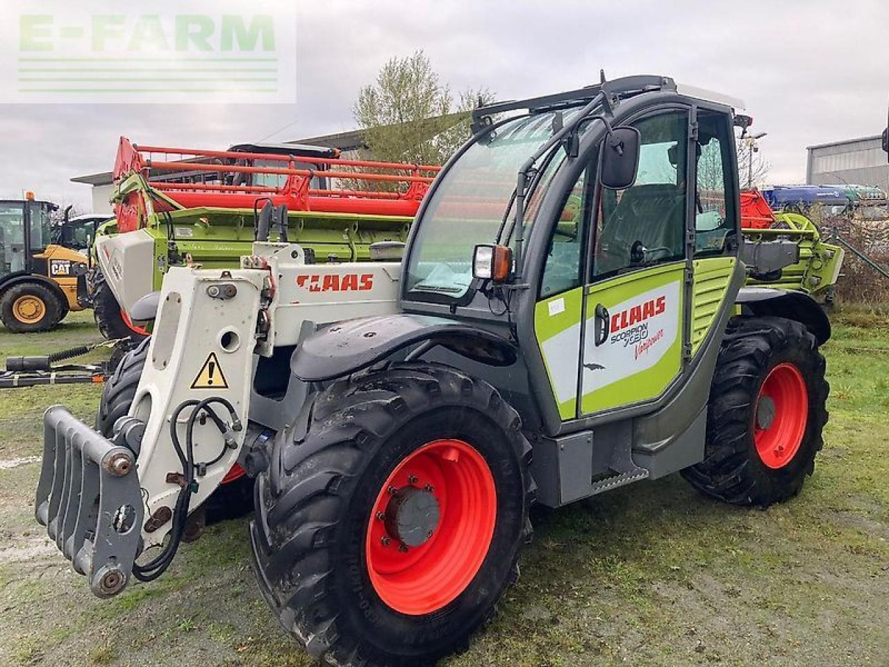 CLAAS scorpion 7030 varipower - Verreiker: afbeelding 1 CLAAS scorpion 7030 varipower - Verreiker: afbeelding 1
