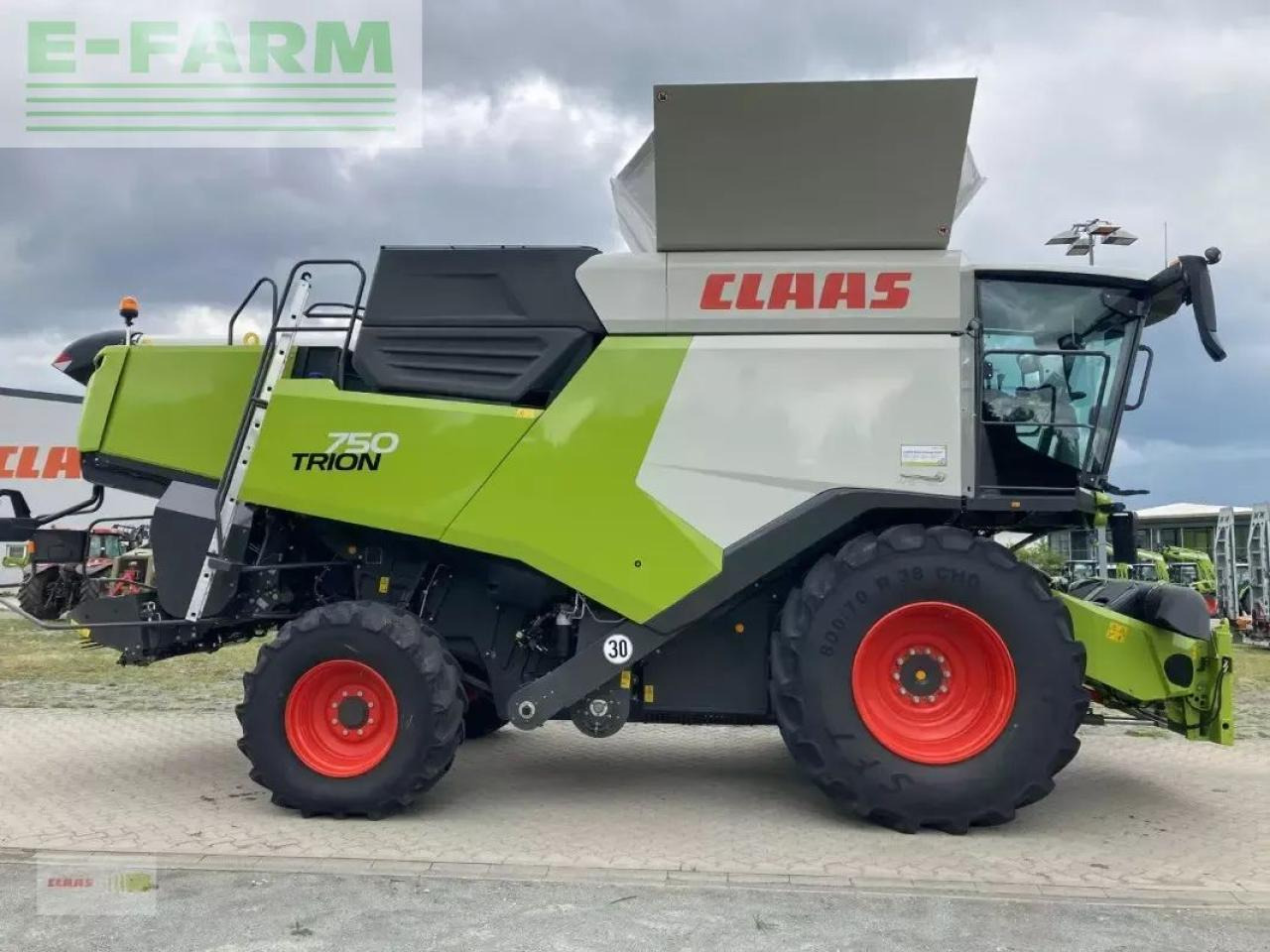 Maaidorser CLAAS trion 750: afbeelding 15 Maaidorser CLAAS trion 750: afbeelding 15