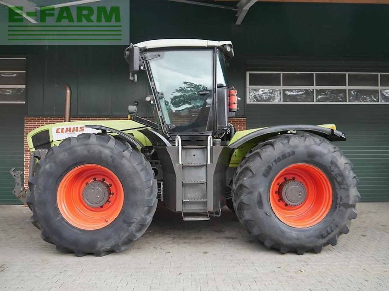 CLAAS xerion 3800 trac TRAC - Tractor: afbeelding 4 CLAAS xerion 3800 trac TRAC - Tractor: afbeelding 4