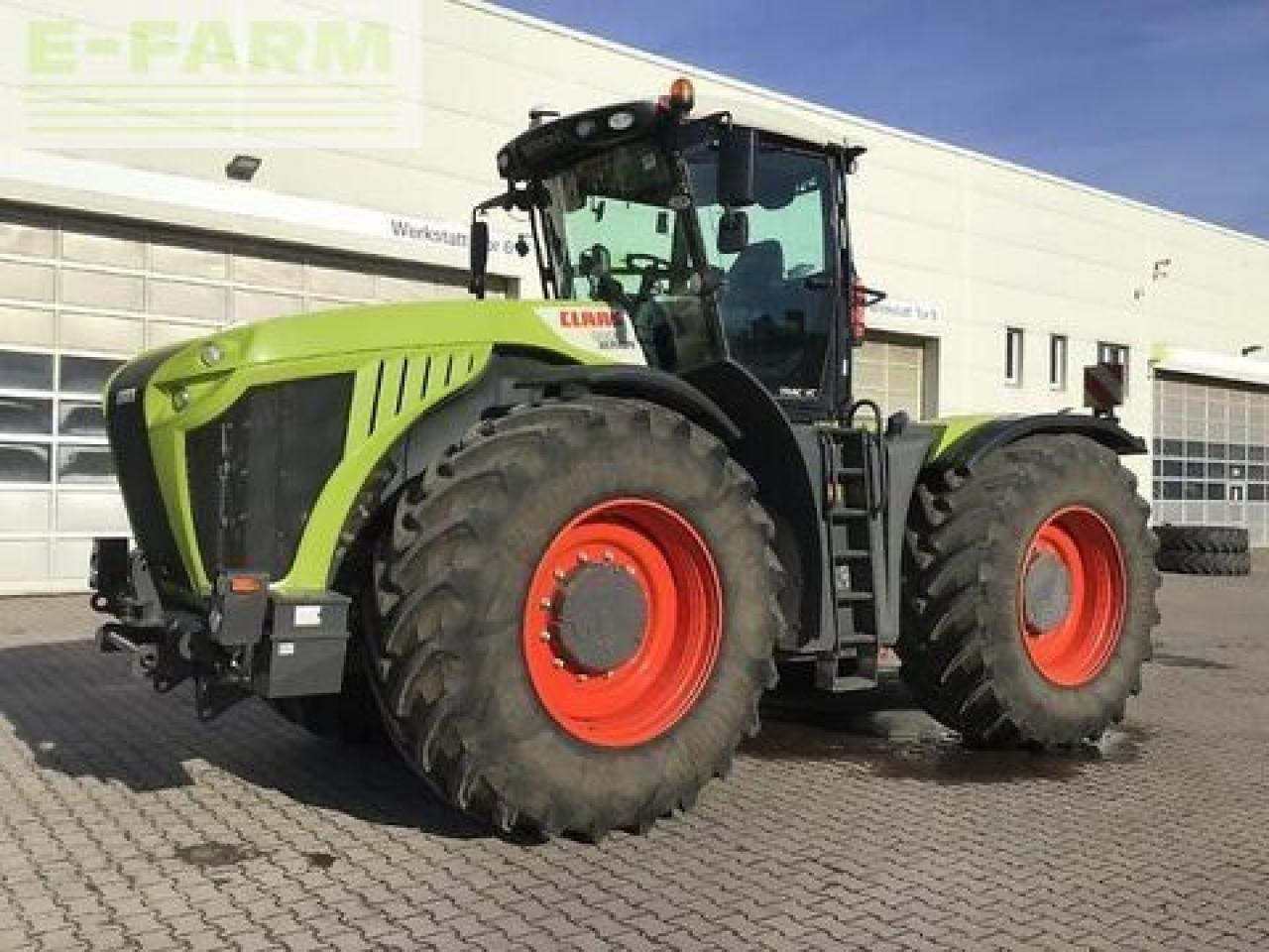 CLAAS xerion 5000 trac vc TRAC VC - Tractor: afbeelding 1 CLAAS xerion 5000 trac vc TRAC VC - Tractor: afbeelding 1