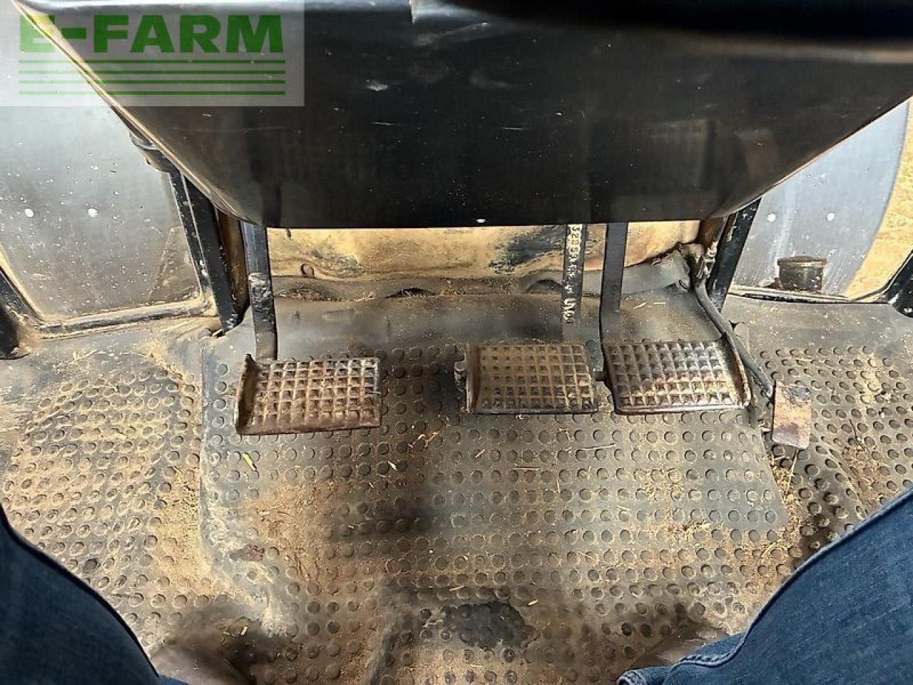 Case-IH 1255 - Tractor: afbeelding 3 Case-IH 1255 - Tractor: afbeelding 3