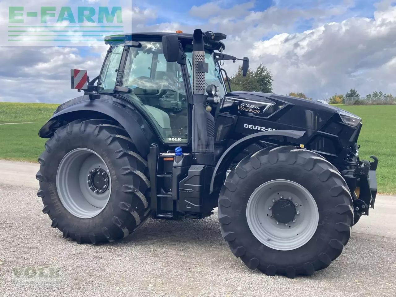 Deutz-Fahr agrotron 7250 ttv warrior TTV - Tractor: afbeelding 2 Deutz-Fahr agrotron 7250 ttv warrior TTV - Tractor: afbeelding 2