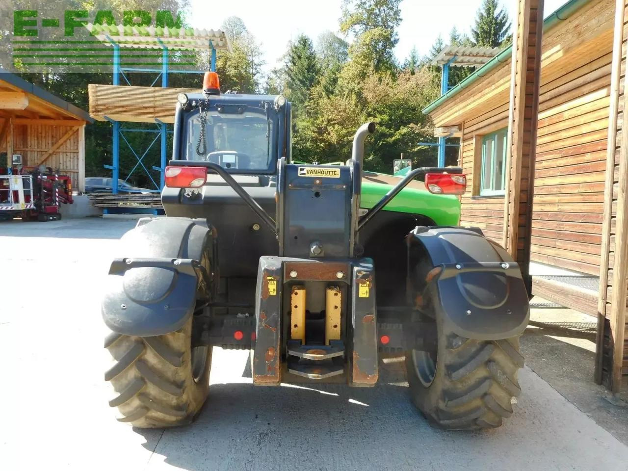 Deutz-Fahr agrovector 37.6 ( 3,7 tonnen - 6 meter ) 40 km/h - Verreiker: afbeelding 3 Deutz-Fahr agrovector 37.6 ( 3,7 tonnen - 6 meter ) 40 km/h - Verreiker: afbeelding 3