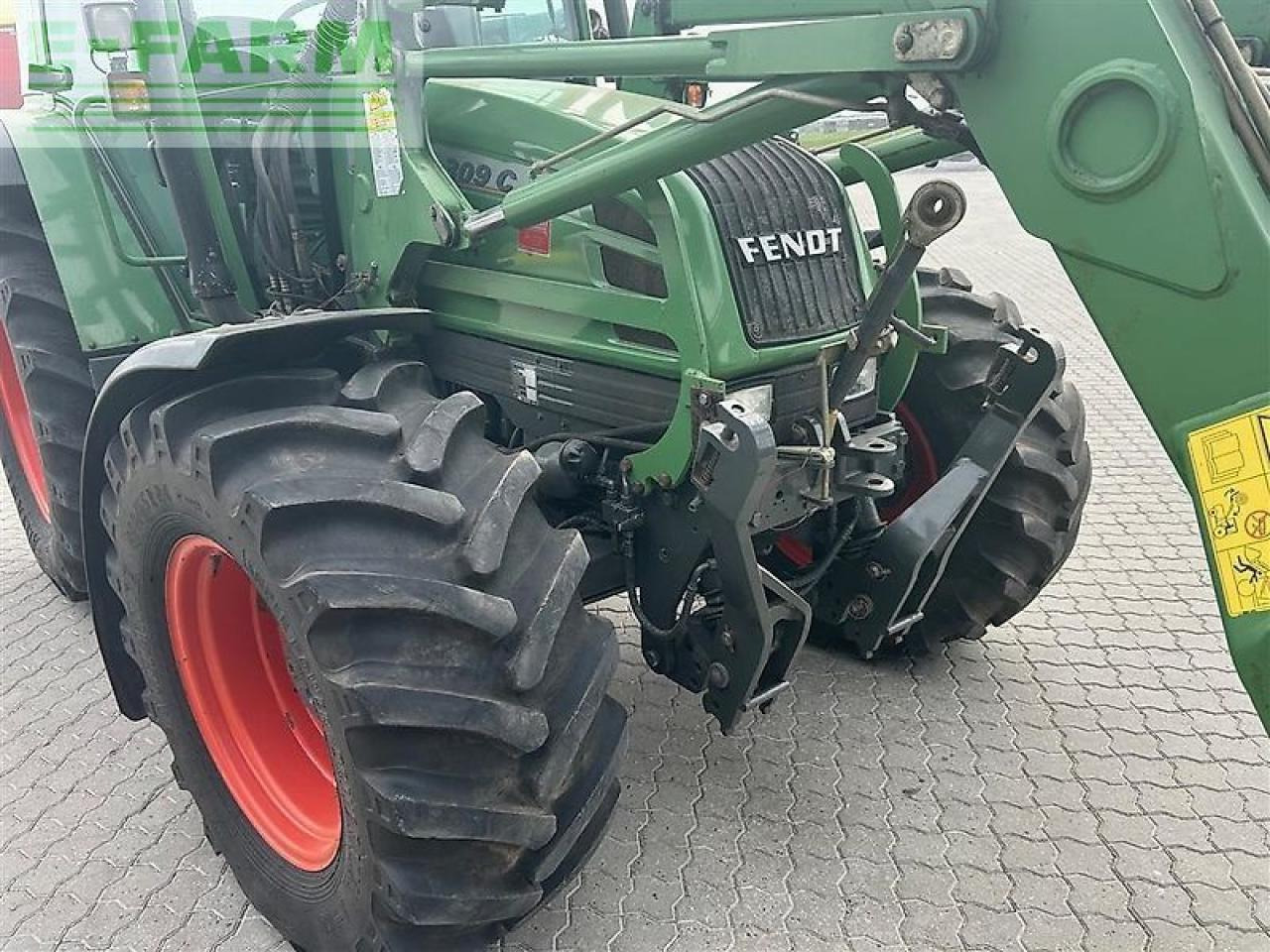 Fendt 309 c med fendt læsser - Tractor: afbeelding 3 Fendt 309 c med fendt læsser - Tractor: afbeelding 3