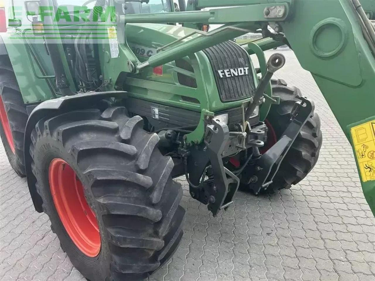 Fendt 309 c med fendt læsser - Tractor: afbeelding 3 Fendt 309 c med fendt læsser - Tractor: afbeelding 3