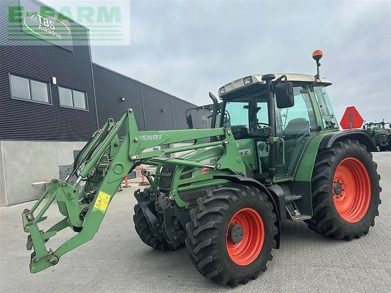 Fendt 309 c med fendt læsser - Tractor: afbeelding 2 Fendt 309 c med fendt læsser - Tractor: afbeelding 2