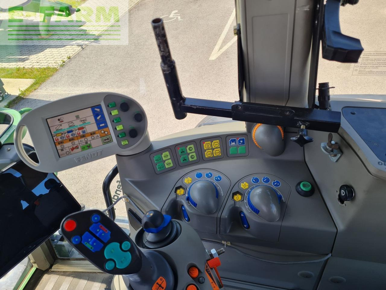 Fendt 411 vario - Tractor: afbeelding 5 Fendt 411 vario - Tractor: afbeelding 5