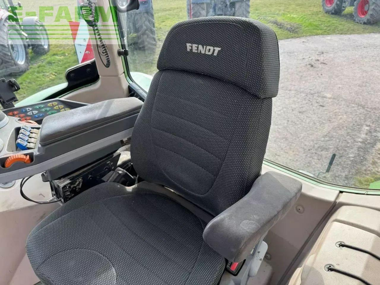 Fendt 724 - Tractor: afbeelding 4 Fendt 724 - Tractor: afbeelding 4