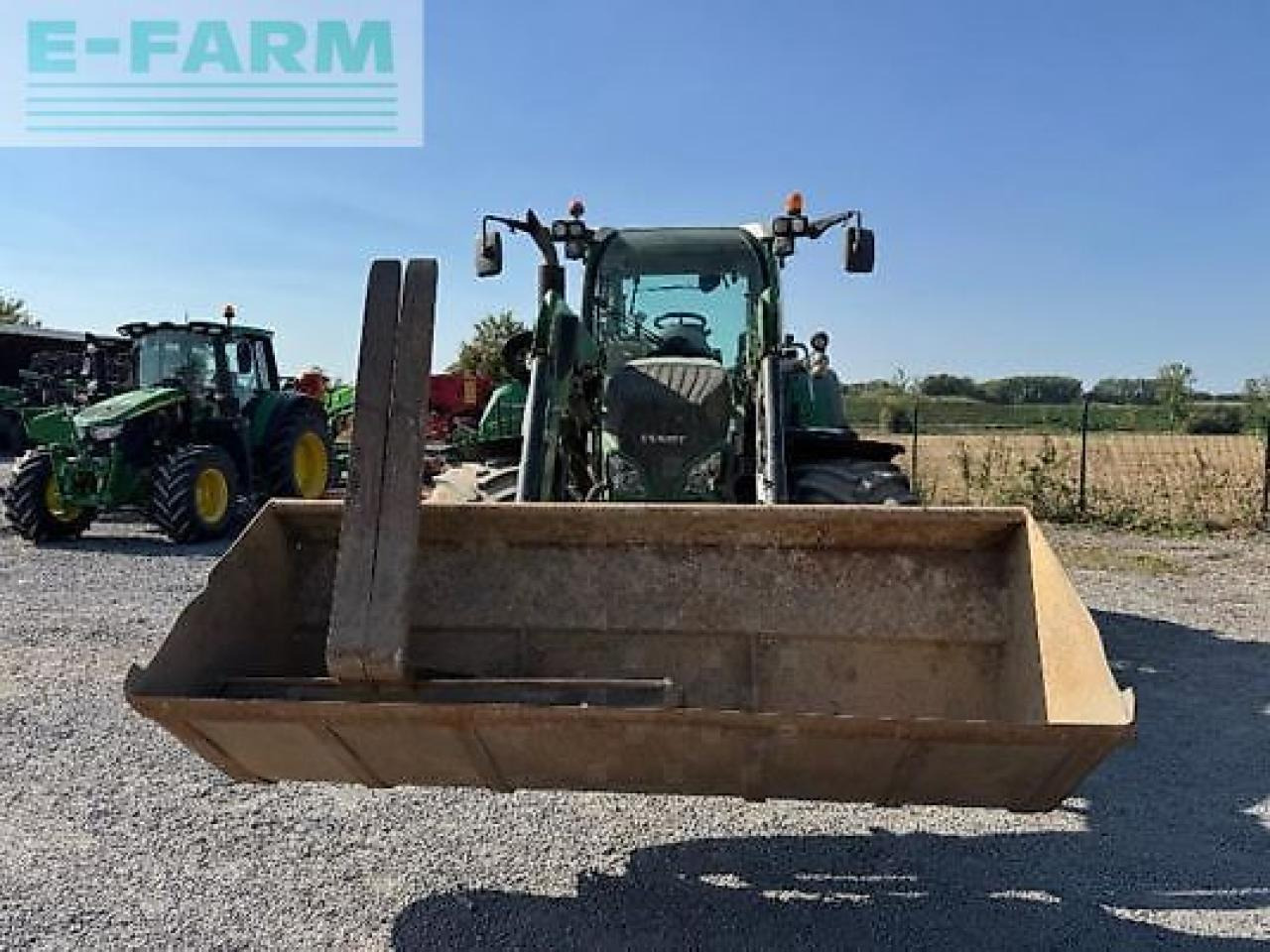 Fendt 724 power - Tractor: afbeelding 2 Fendt 724 power - Tractor: afbeelding 2
