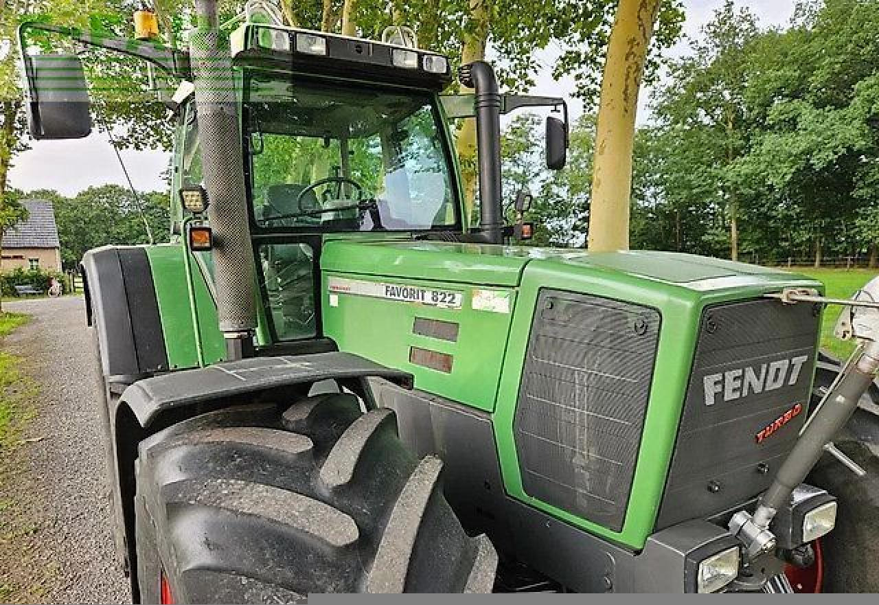 Fendt favorit 822 turboshift ( 816 818 824 ) - Tractor: afbeelding 5 Fendt favorit 822 turboshift ( 816 818 824 ) - Tractor: afbeelding 5