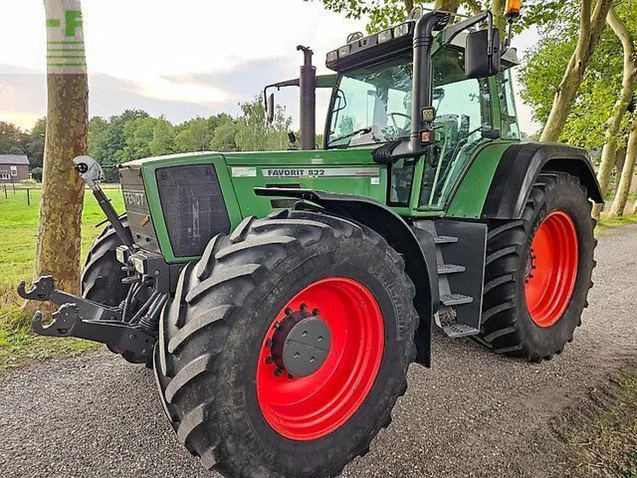 Fendt favorit 822 turboshift ( 816 818 824 ) - Tractor: afbeelding 1 Fendt favorit 822 turboshift ( 816 818 824 ) - Tractor: afbeelding 1
