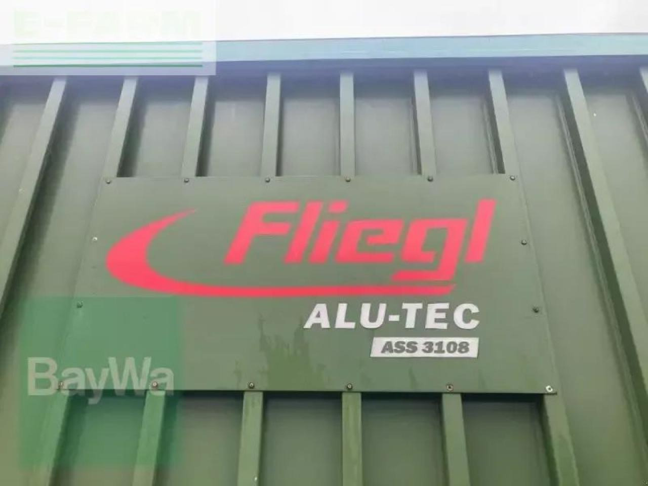 Fliegl abschiebesattelauflieger 3108 - Landbouwkipper: afbeelding 2 Fliegl abschiebesattelauflieger 3108 - Landbouwkipper: afbeelding 2