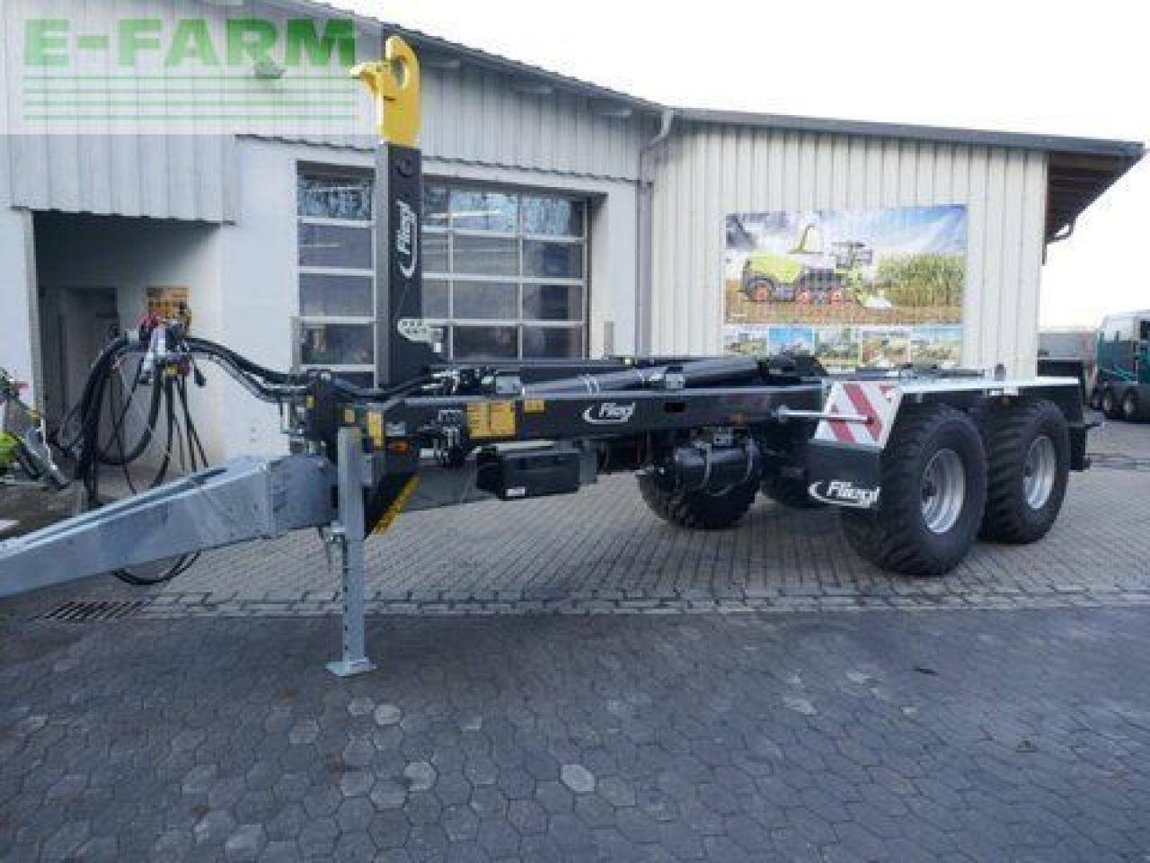 Fliegl hkl 22 - tandem abrollkipper - Haakarm/ Portaalarm aanhanger: afbeelding 1 Fliegl hkl 22 - tandem abrollkipper - Haakarm/ Portaalarm aanhanger: afbeelding 1