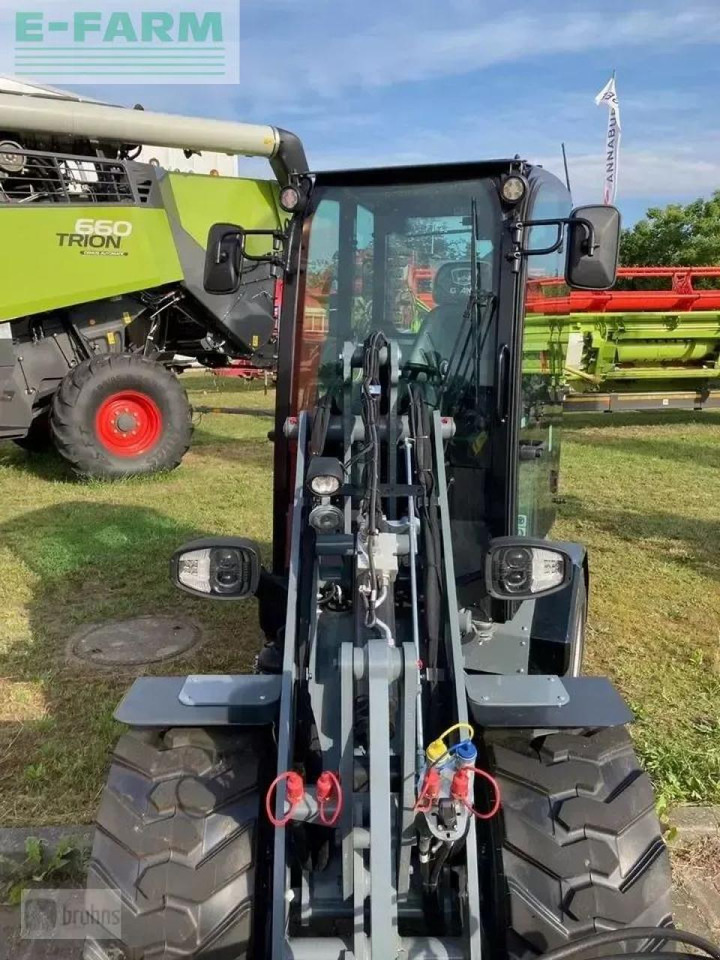 Giant g2300 hd - Wiellader: afbeelding 4 Giant g2300 hd - Wiellader: afbeelding 4