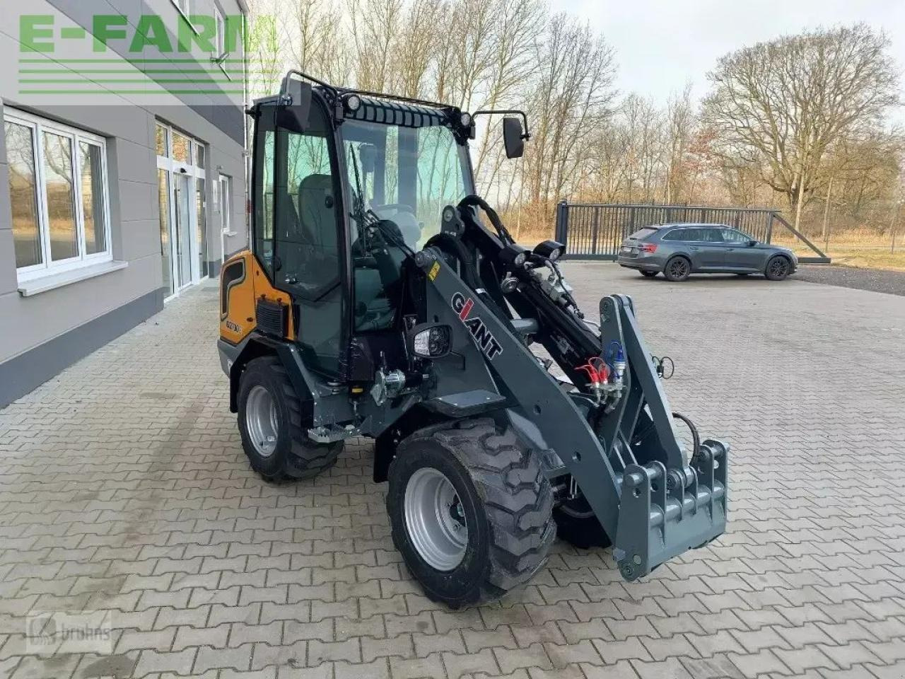 Giant g2700 elektro - Minigraafmachine: afbeelding 2 Giant g2700 elektro - Minigraafmachine: afbeelding 2