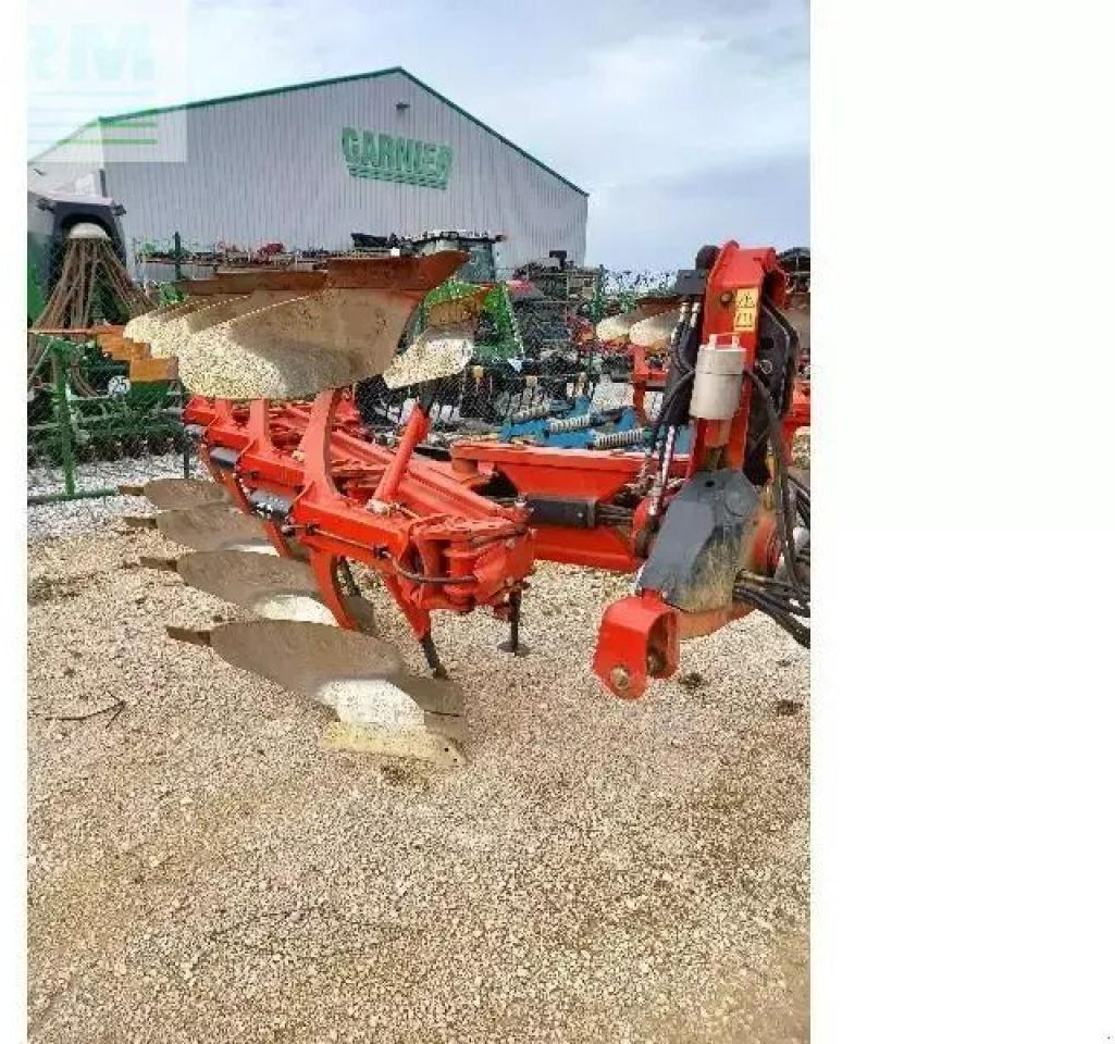 Gregoire Besson gregoire besson - Ploeg: afbeelding 1 Gregoire Besson gregoire besson - Ploeg: afbeelding 1