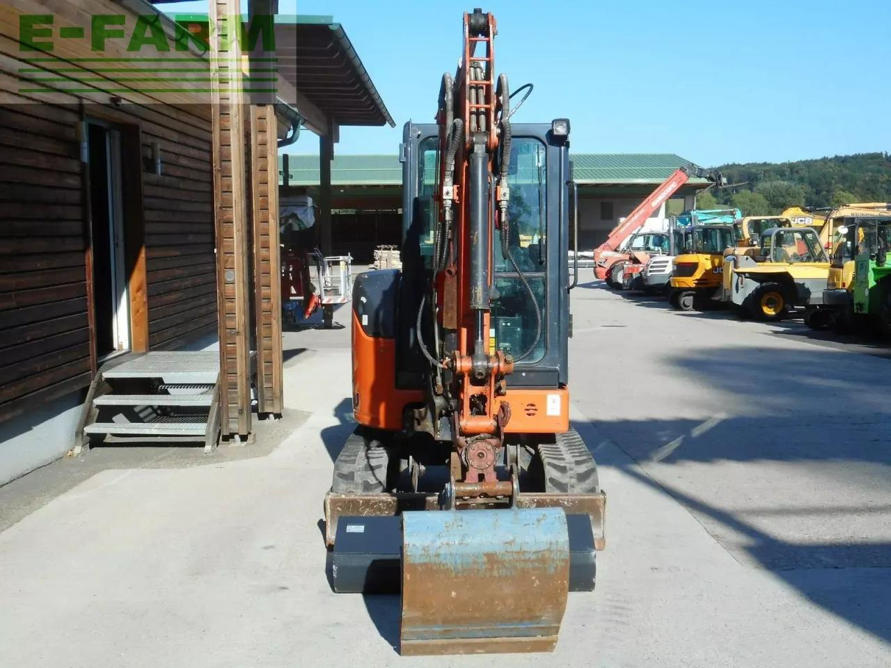 Hitachi zx26u-6 ( 2.740kg ) powertilt - Minigraafmachine: afbeelding 5 Hitachi zx26u-6 ( 2.740kg ) powertilt - Minigraafmachine: afbeelding 5