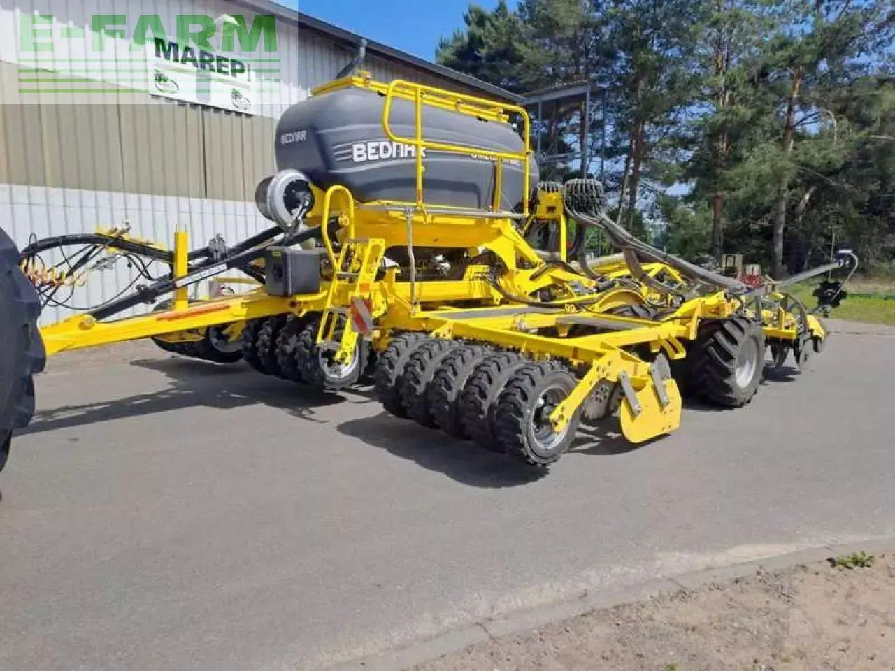 Horsch bednar omega 6000l - Zaaimachine: afbeelding 1 Horsch bednar omega 6000l - Zaaimachine: afbeelding 1