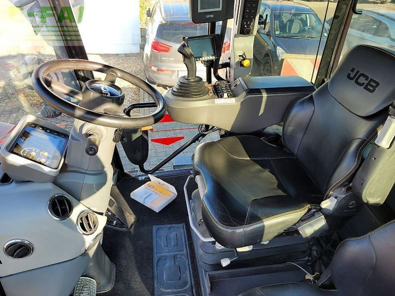 Tractor JCB 4220 fastrac: afbeelding 6