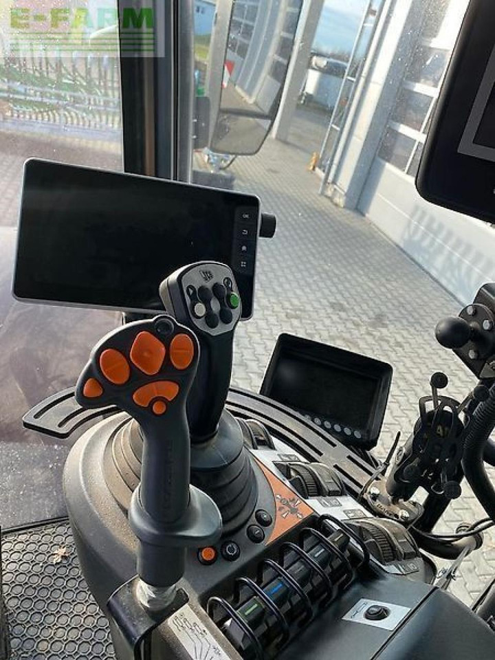 Tractor JCB 4220 fatsrac: afbeelding 11