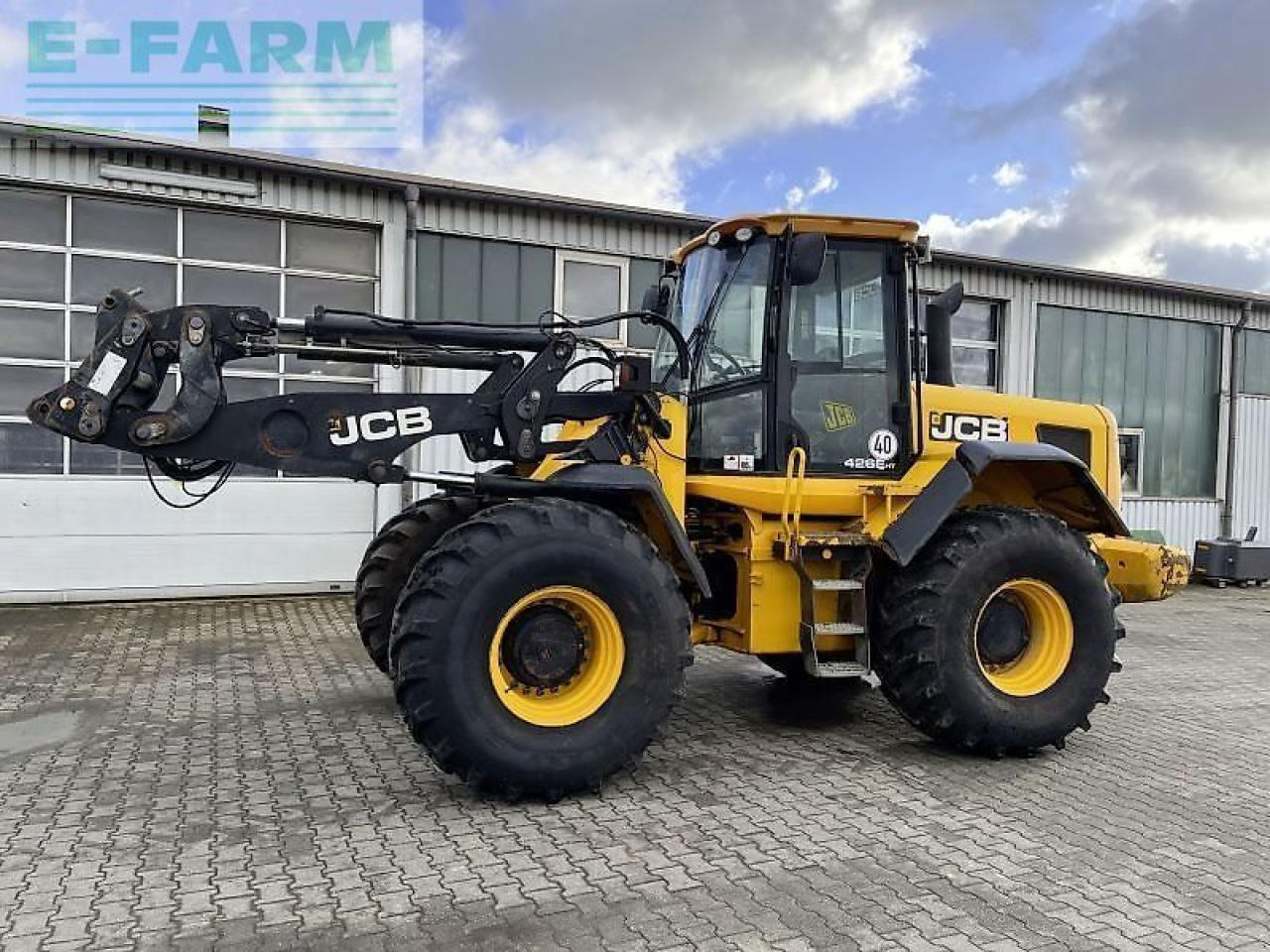 JCB gebr. radlader 426 agri - Minigraafmachine: afbeelding 1 JCB gebr. radlader 426 agri - Minigraafmachine: afbeelding 1