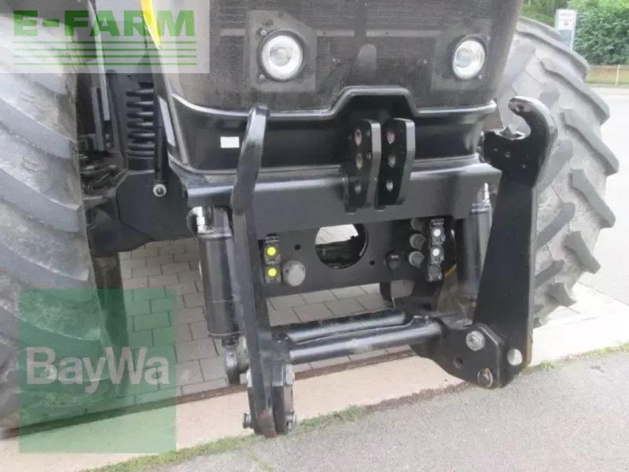 JCB jcb 8330 - Tractor: afbeelding 2 JCB jcb 8330 - Tractor: afbeelding 2