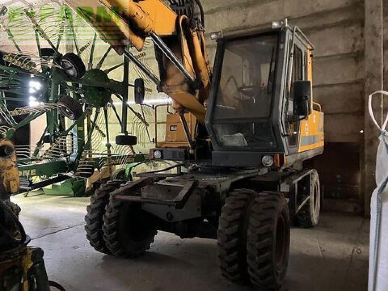 JCB js 130 w - Mobiele graafmachine: afbeelding 1 JCB js 130 w - Mobiele graafmachine: afbeelding 1
