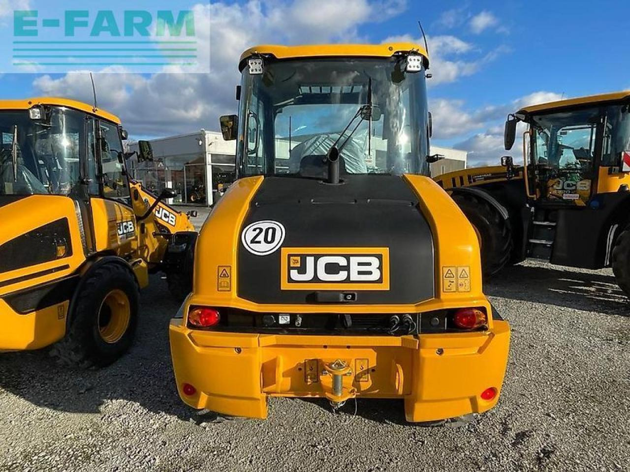 JCB tm 220 - Minigraafmachine: afbeelding 3 JCB tm 220 - Minigraafmachine: afbeelding 3