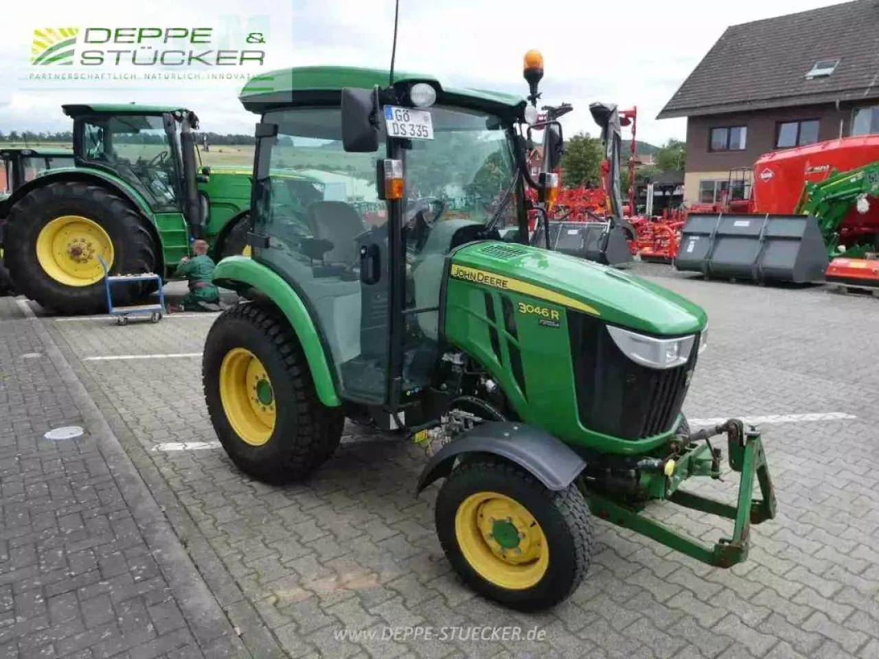 John Deere 3046r - Tractor: afbeelding 5 John Deere 3046r - Tractor: afbeelding 5