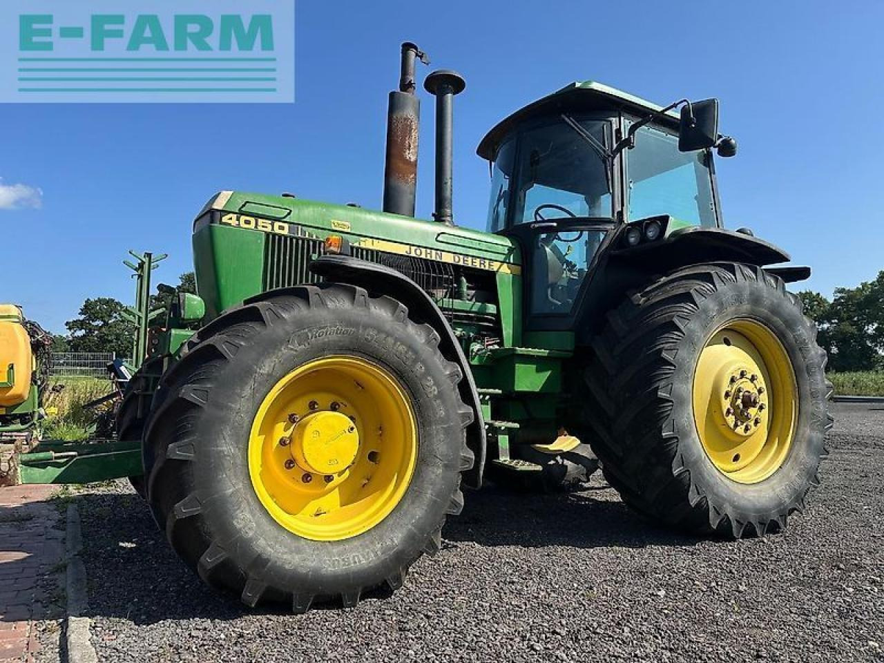 John Deere 4050 klima fronthubwerk - Tractor: afbeelding 1 John Deere 4050 klima fronthubwerk - Tractor: afbeelding 1
