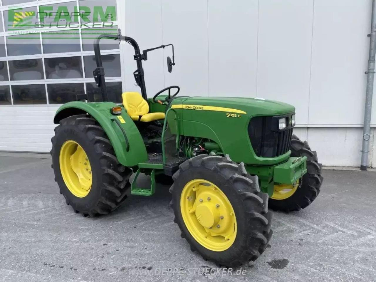 John Deere 5055e - Tractor: afbeelding 4 John Deere 5055e - Tractor: afbeelding 4