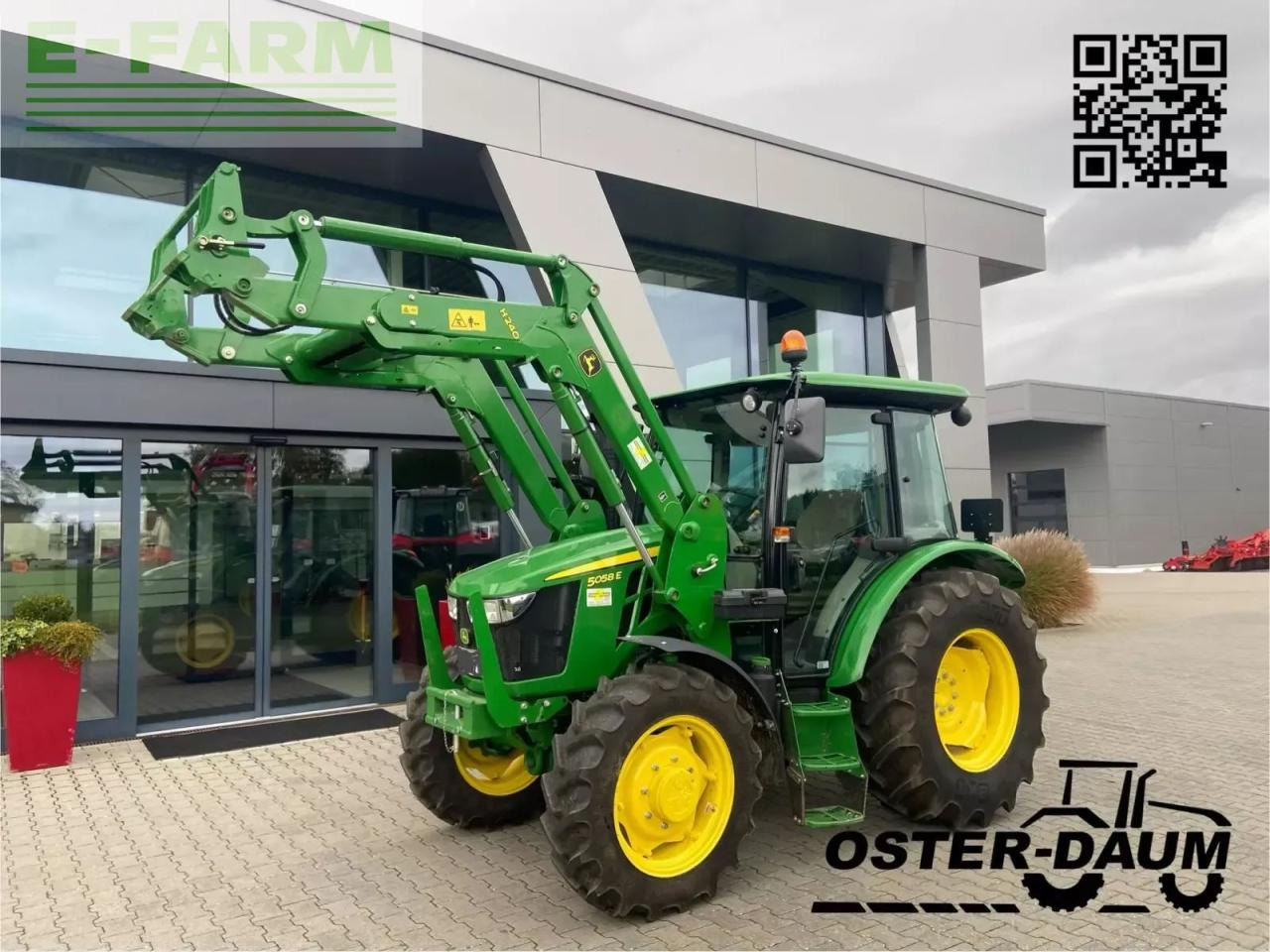 John Deere 5058e - Tractor: afbeelding 1 John Deere 5058e - Tractor: afbeelding 1