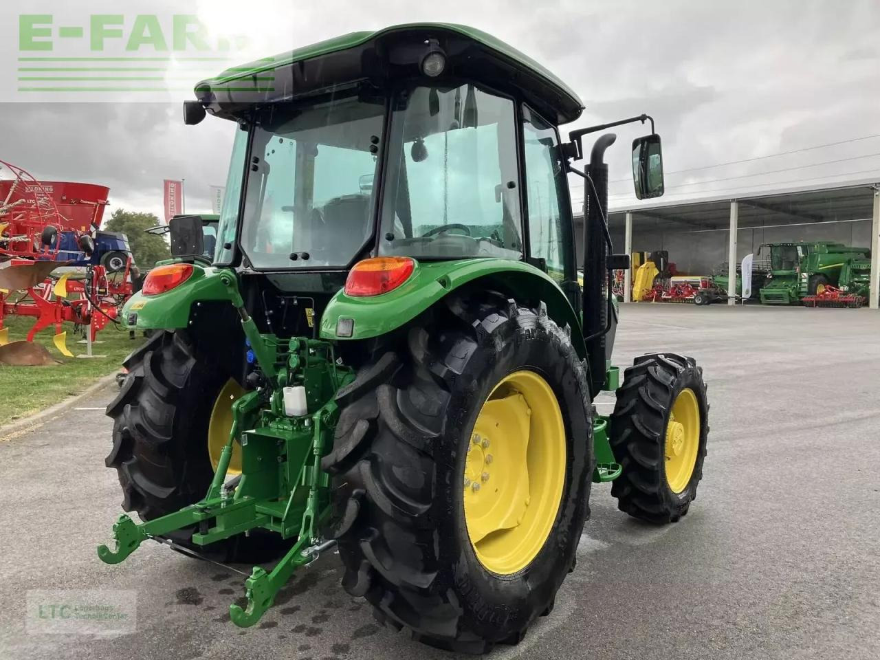 John Deere 5067e - Tractor: afbeelding 3 John Deere 5067e - Tractor: afbeelding 3