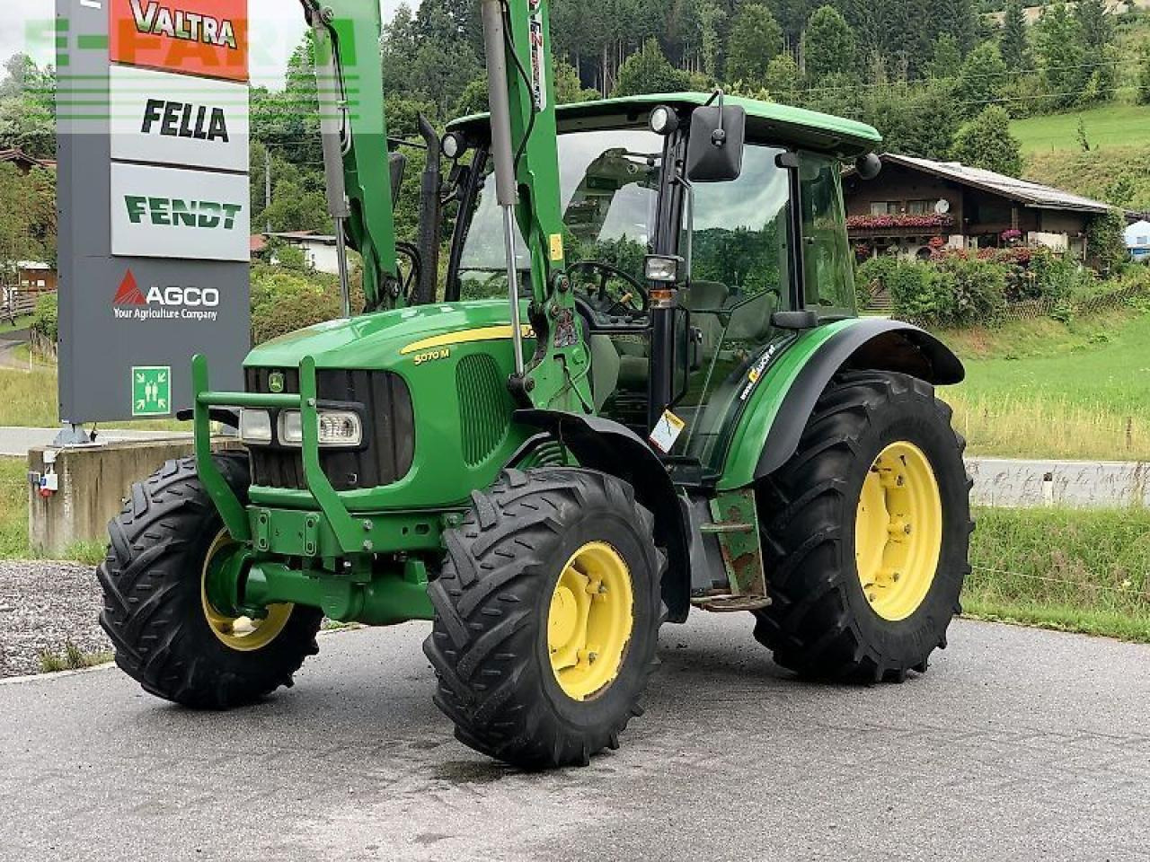 John Deere 5070m - Tractor: afbeelding 2 John Deere 5070m - Tractor: afbeelding 2