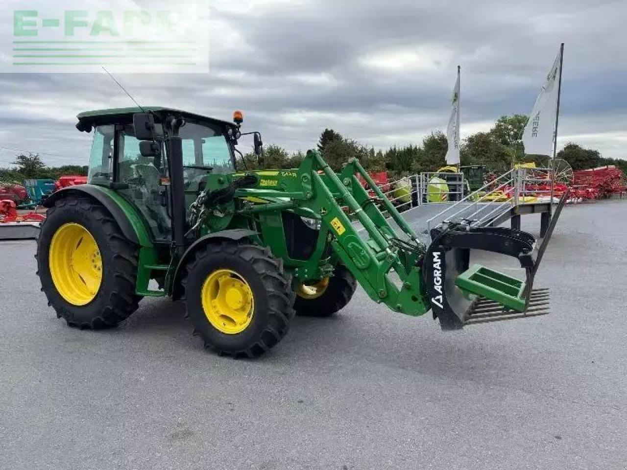 John Deere 5090m - Tractor: afbeelding 2 John Deere 5090m - Tractor: afbeelding 2