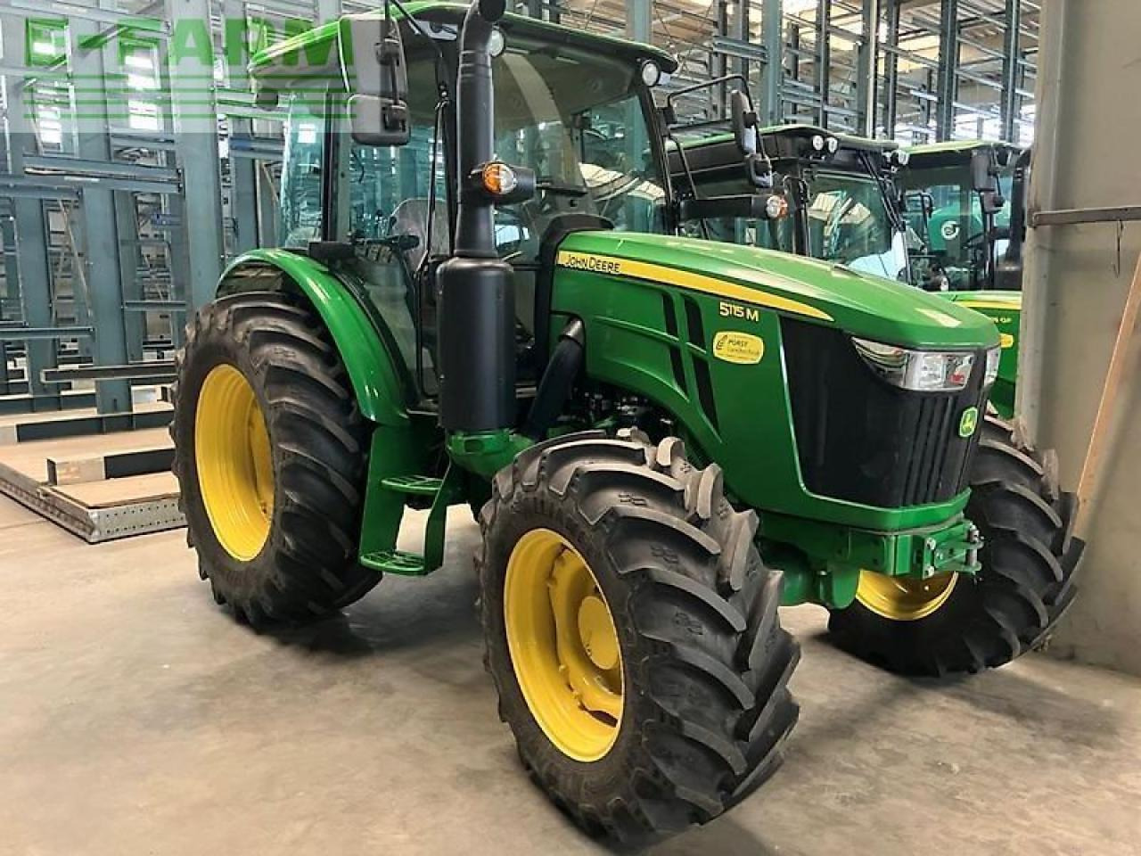 John Deere 5115m - Tractor: afbeelding 1 John Deere 5115m - Tractor: afbeelding 1