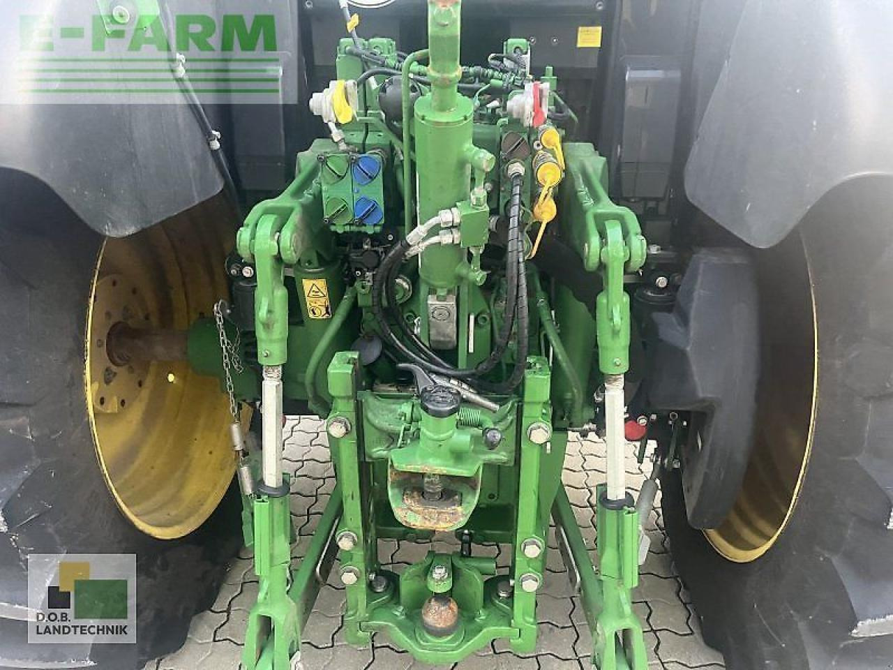 John Deere 6110m - Tractor: afbeelding 5 John Deere 6110m - Tractor: afbeelding 5