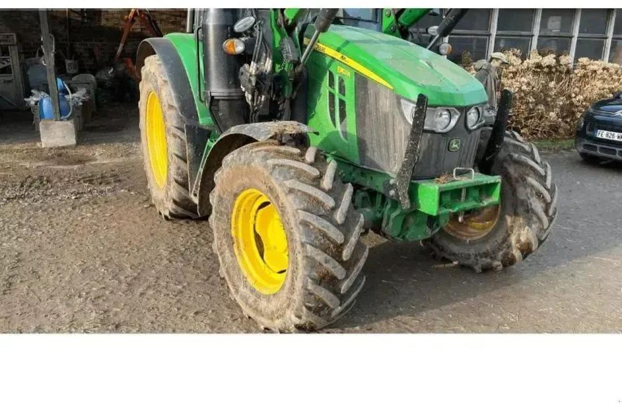 John Deere 6110m - Tractor: afbeelding 2 John Deere 6110m - Tractor: afbeelding 2