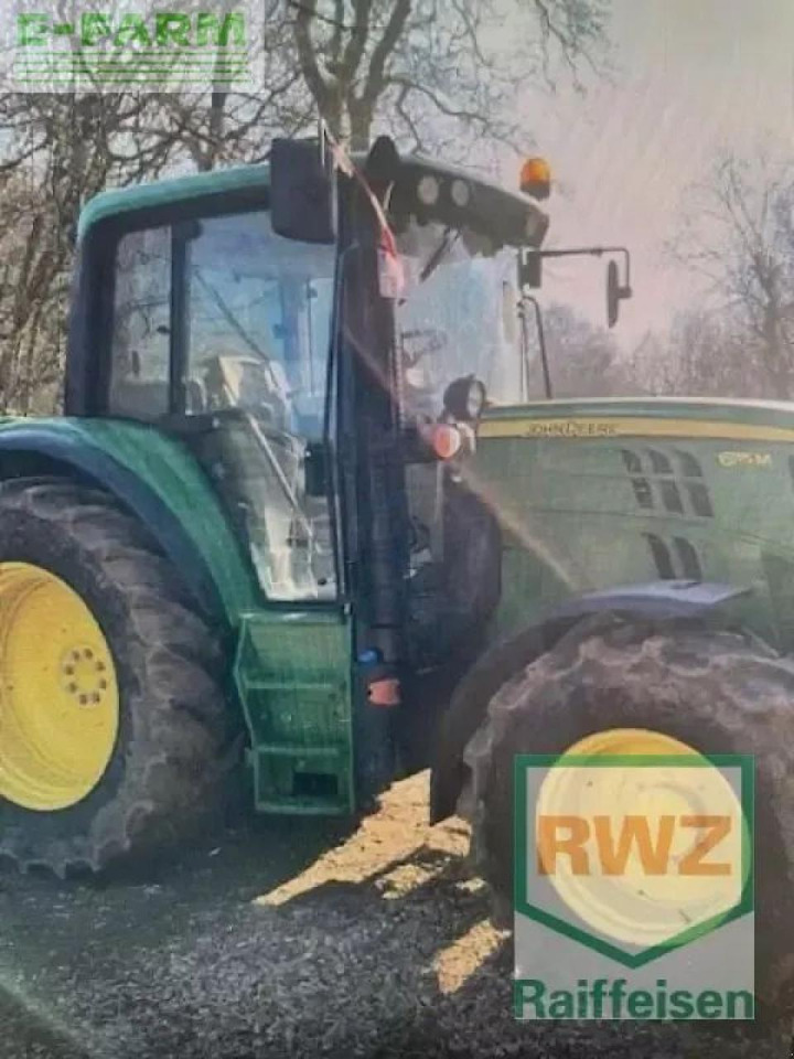 John Deere 6115 m - Minigraafmachine: afbeelding 2 John Deere 6115 m - Minigraafmachine: afbeelding 2